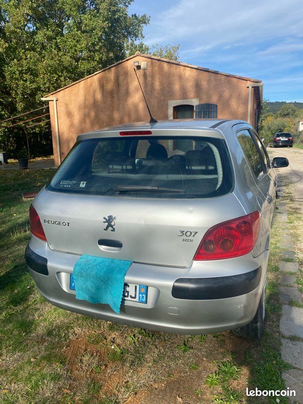 PEUGEOT 307 2l HDI 90 Voitures peugeot-307-2l-hdi-90-voitures