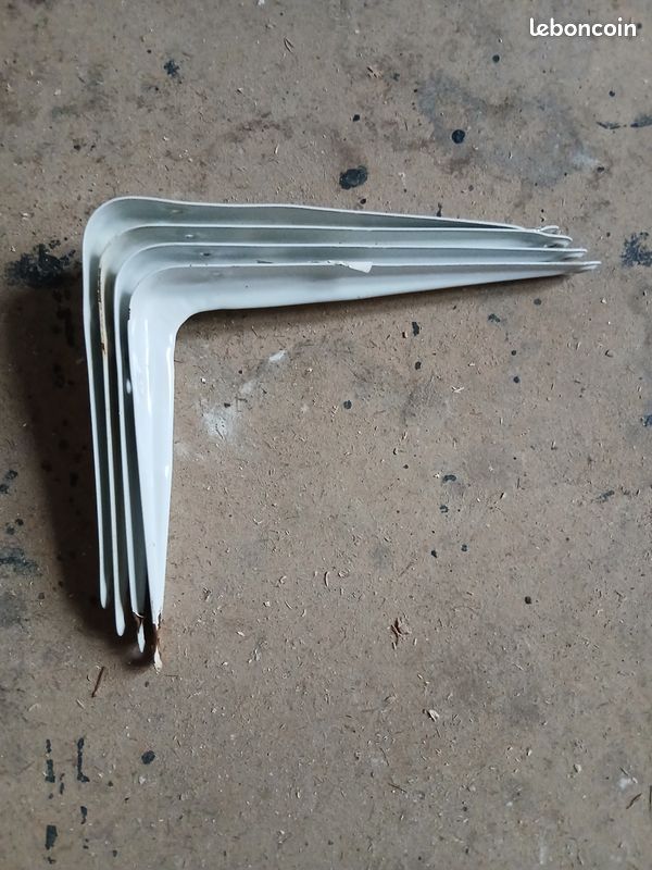 Lot de 4 petites équerres blanches (image 1)