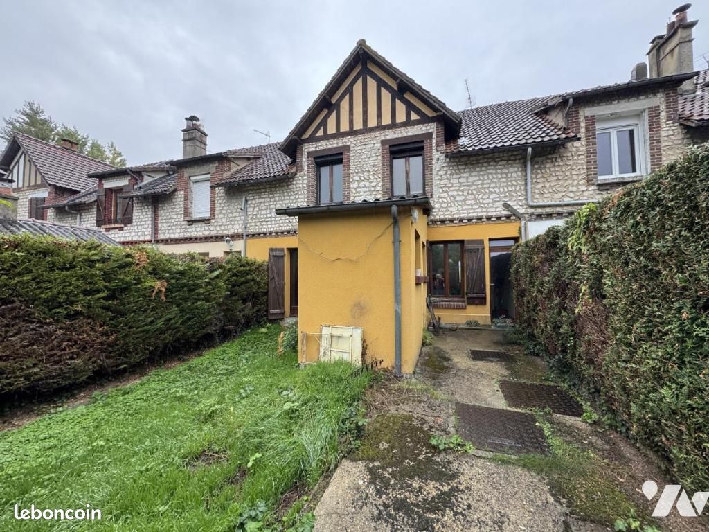 Maison 5 pièces 120 m² · à Louviers · 120 m² · 147 000 €