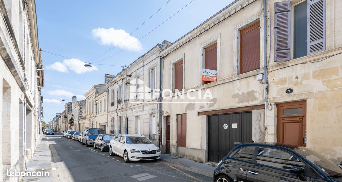 Parking 180 m² · à Bordeaux · 180 m² · 633 000 €