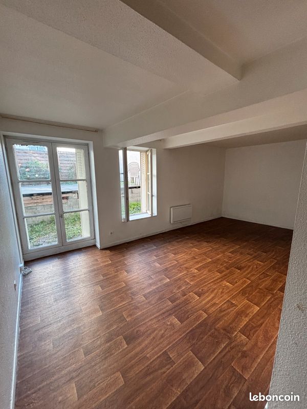 Appartement 1 pièce 30 m² · à Clermont-Ferrand · 30 m² · 350 €/mois