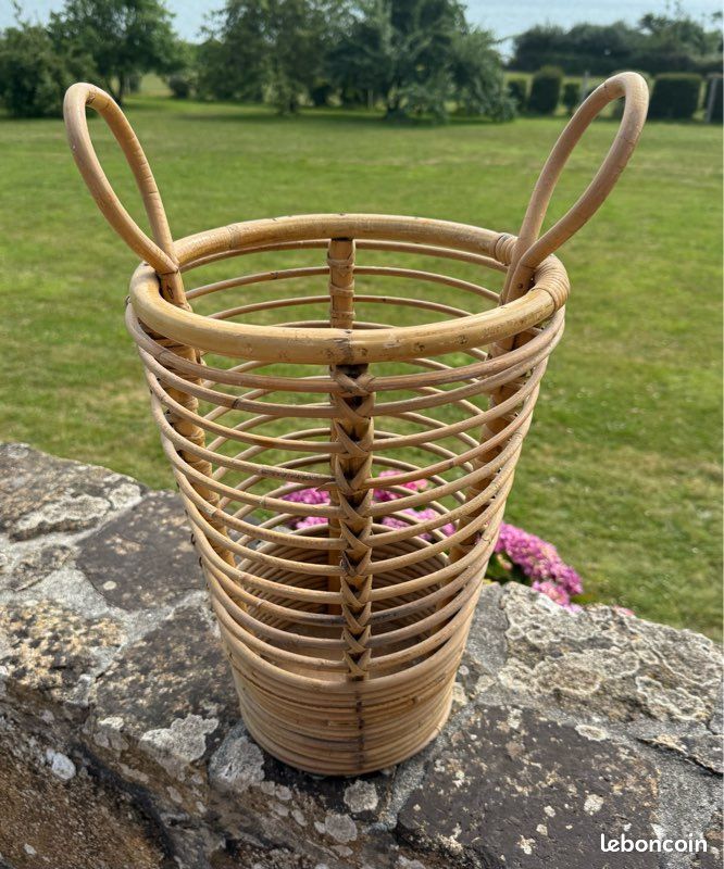 Porte parapluie en rotin vintage 1960 – Retour vers le vintage
