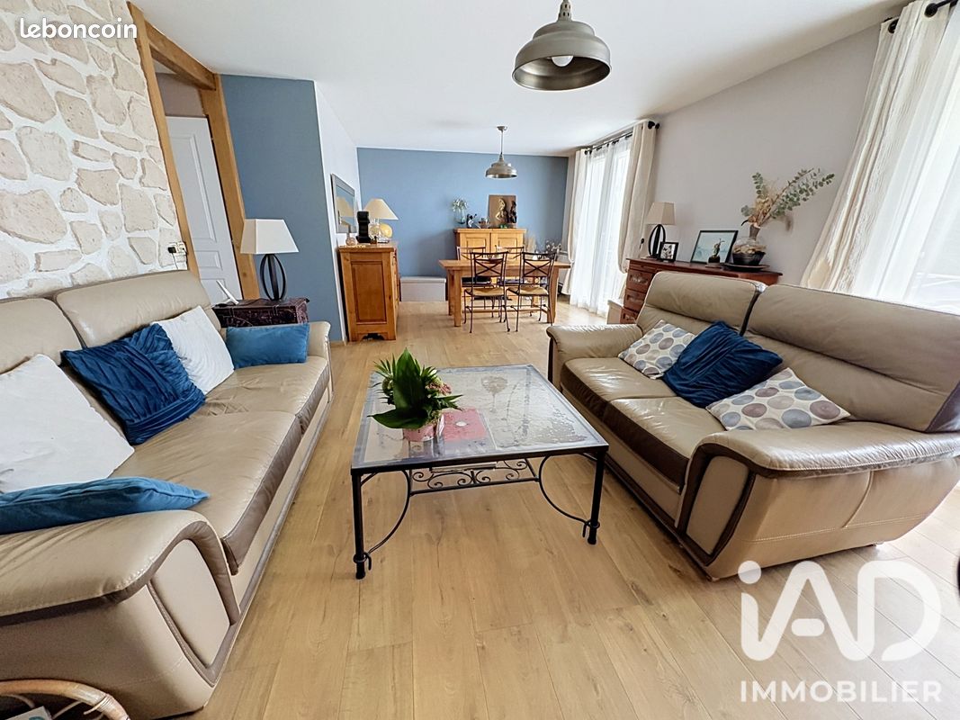 Maison 4 pièces 97 m² · à Louvres · 97 m² · 331 000 €