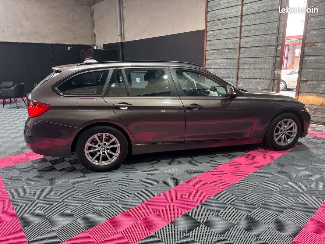 BMW Serie 3 318d Business BVA / Hayon Électrique / Radar de Stationnement (image 6)