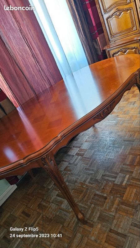 Table en bois (image 3)