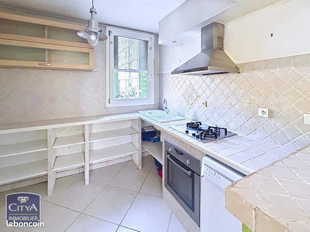Appartement 4 pièces 70 m² · à Marignane · 70 m² · 135 000 €