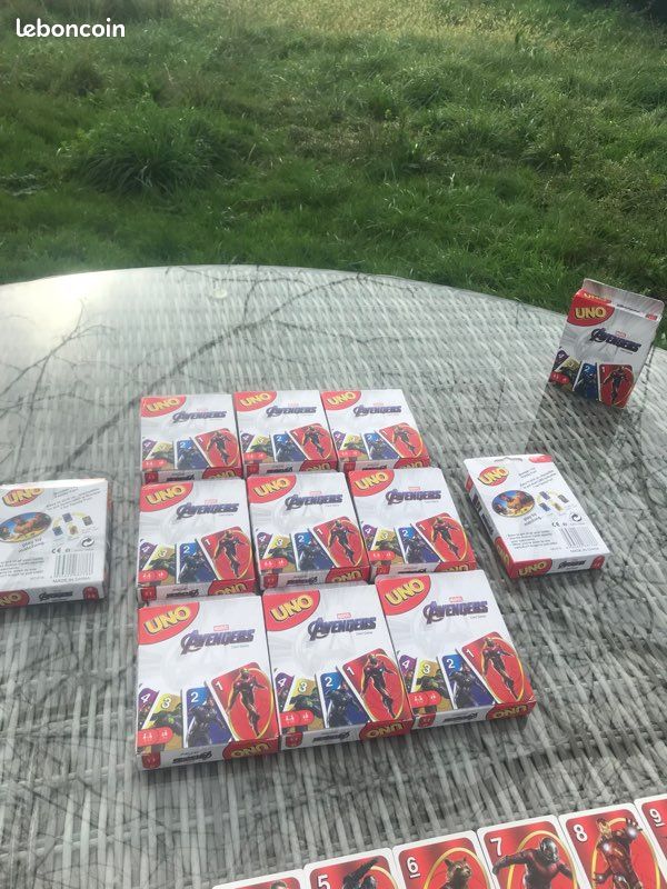 UNO AVENGERS, jeu de société (image 4)