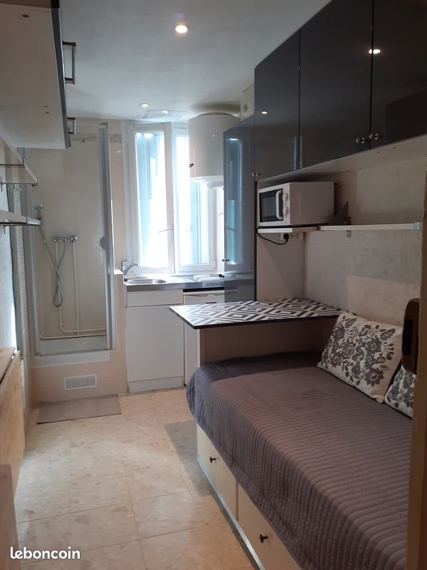 Appartement 1 pièce 9 m² · à Paris · 9 m² · 625 €/mois