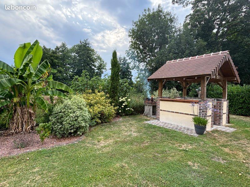 Maison 6 pièces 151 m² · à Houdan · 151 m² · 268 000 €