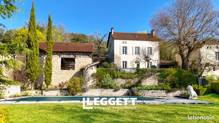 Maison 6 pièces 200 m²