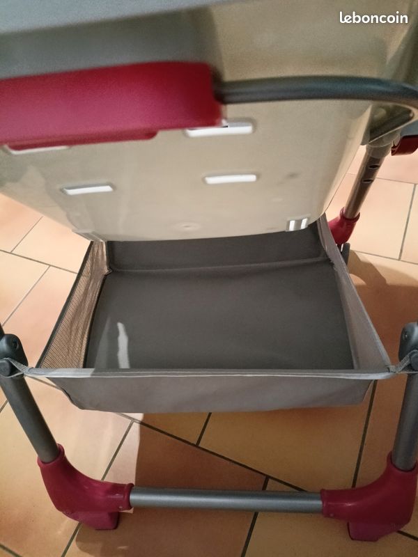 Chaise bébé réhausseur multifonction (image 7)