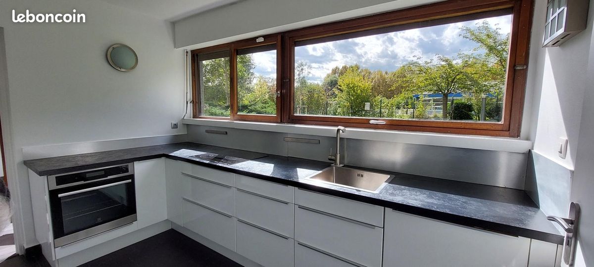 Appartement 3 pièces 66 m² · à La Tronche · 66 m² · 902 €