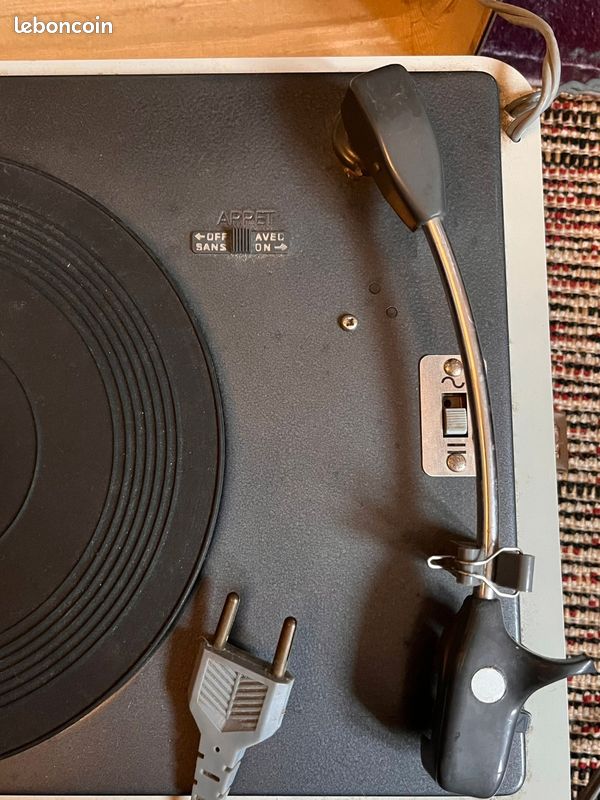 Platine vinyle Claude Vieille marque française (à réviser ) - Collection