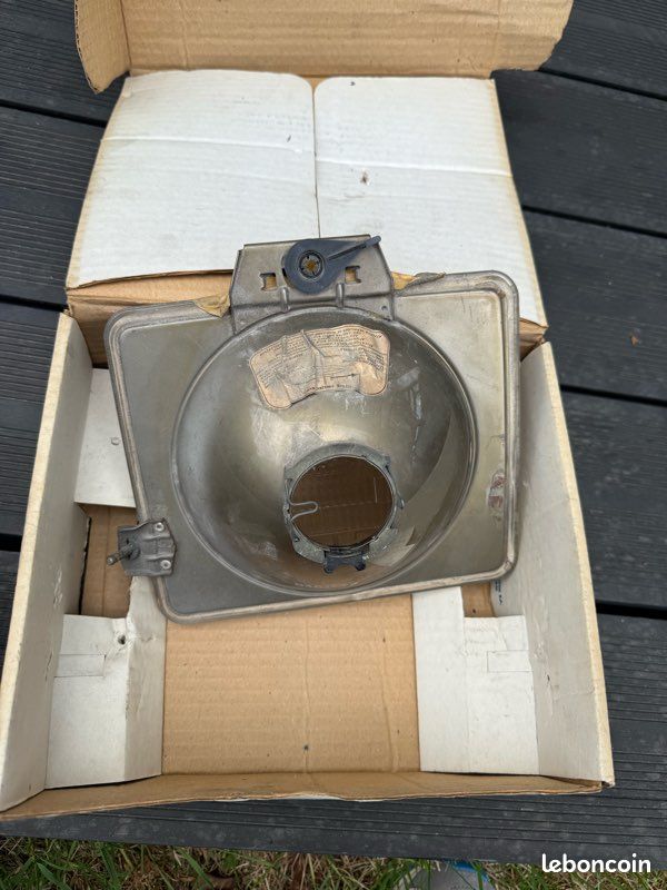 Phare Peugeot 104 (image 2)