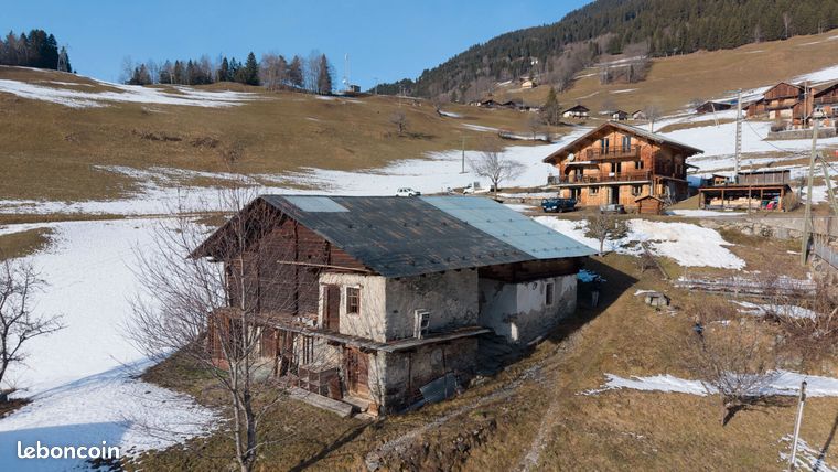 Chalet 4 pièces 240 m²