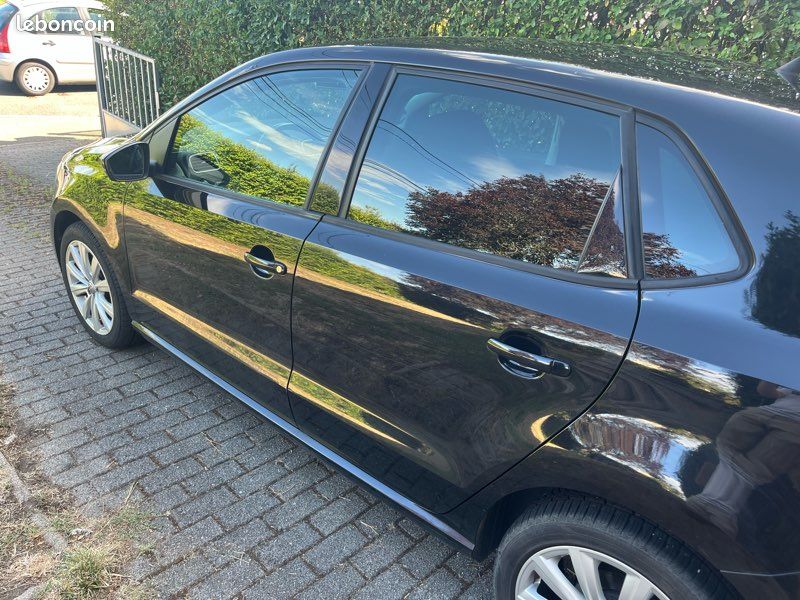 Volkswagen Polo V Confortline 1.6 TDI 90cv (image 2)