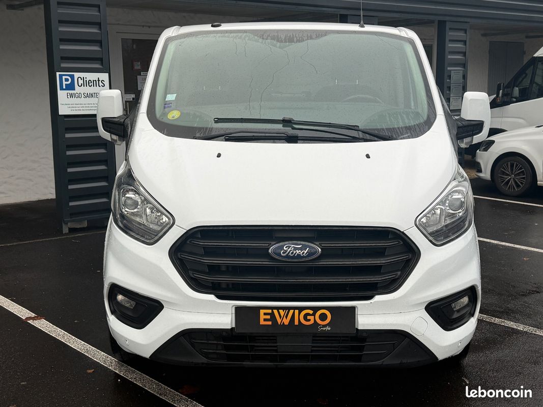 Ford transit custom fourgon 270 2.0 tdci 130 l1h1 limited / carplay / camera de recul / attelage (image 17)