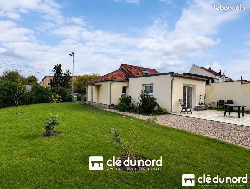Maison 5 pièces 94 m² · à Tourcoing · 94 m² · 319 000 €