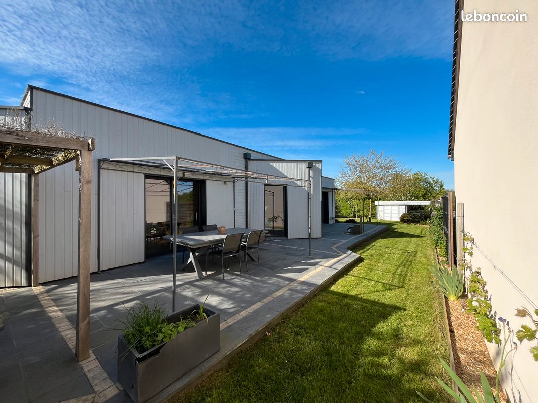Maison 4 pièces 117 m² · à Ménil · 117 m² · 220 000 €