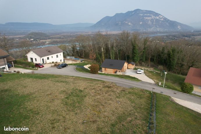 Terrain 1080 m² Chanaz