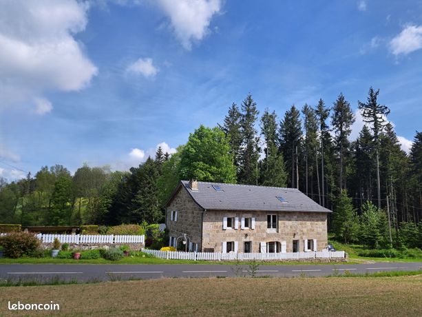 Mazet 6 pièces 170 m²