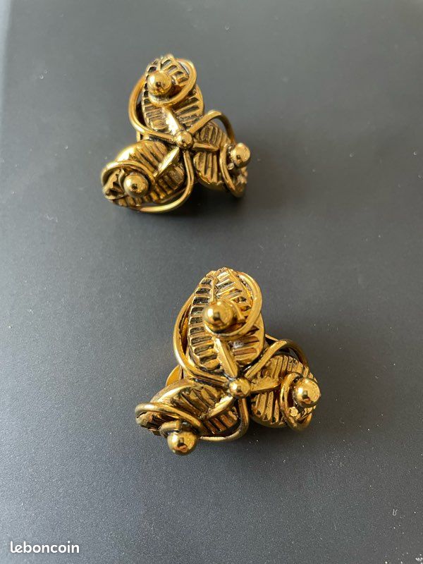 Boucles D'oreilles Vintage POGGI - Occasion - Modèle Rétro