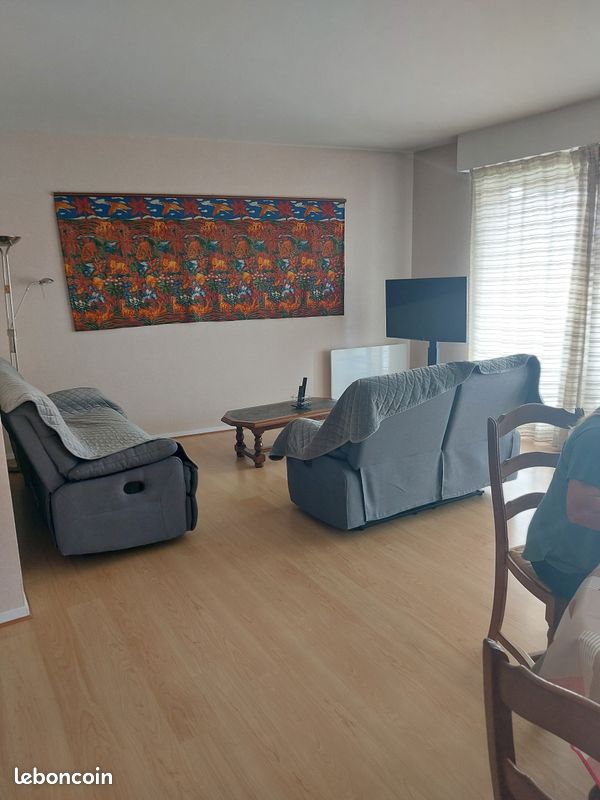 Appartement 3 pièces 94 m² · à Dax · 94 m² · 950 €/mois