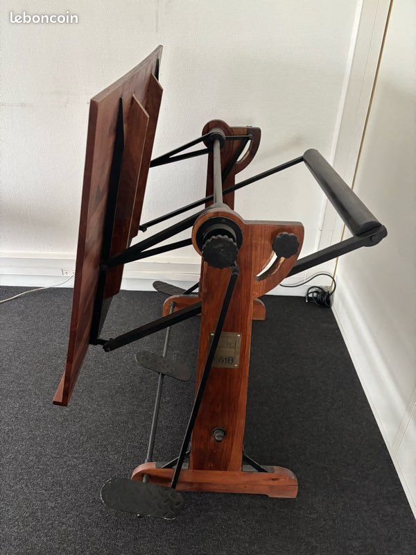 Table à dessin d’architecte 1.618 – bois massif noyer & métal – pièce unique artisanale (image 1)
