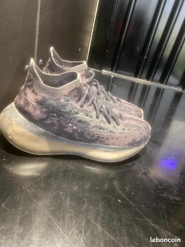Paire de chaussure (image 1)