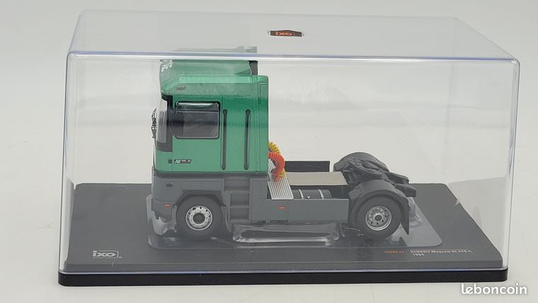 IXO MODEL TR125 RENAULT MAGNUM AE 520 Ti 1994 MET.GREY 1:43 Modellino
