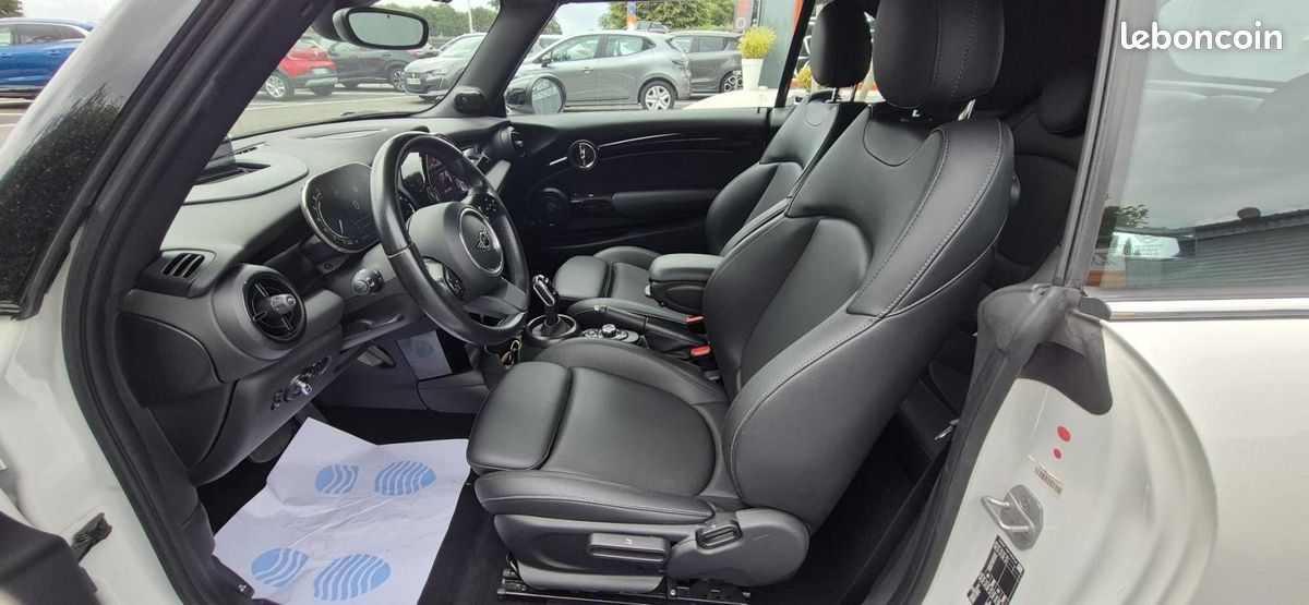 Mini MINI F57 Cabriolet COOPER 1.5 136 DCT7 EDITION PREMIUM PLUS (image 8)