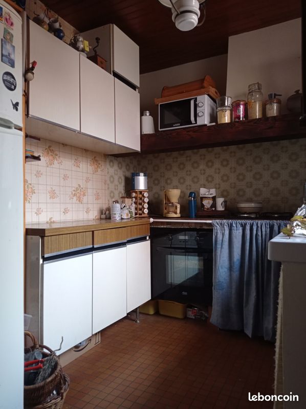Maison 7 pièces 180 m² · à Millau · 180 m² · 180 000 €