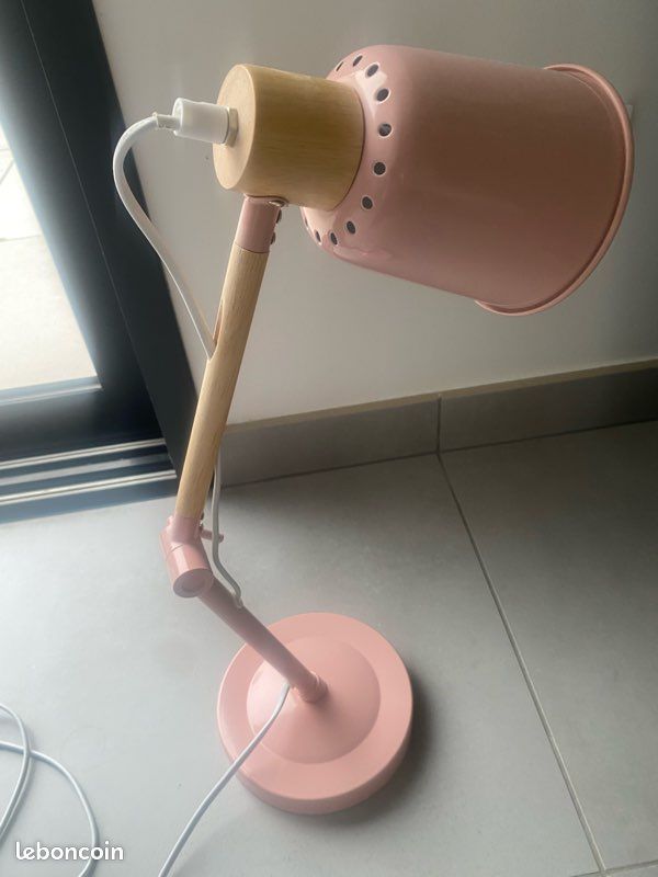 Lampe de bureau (image 4)