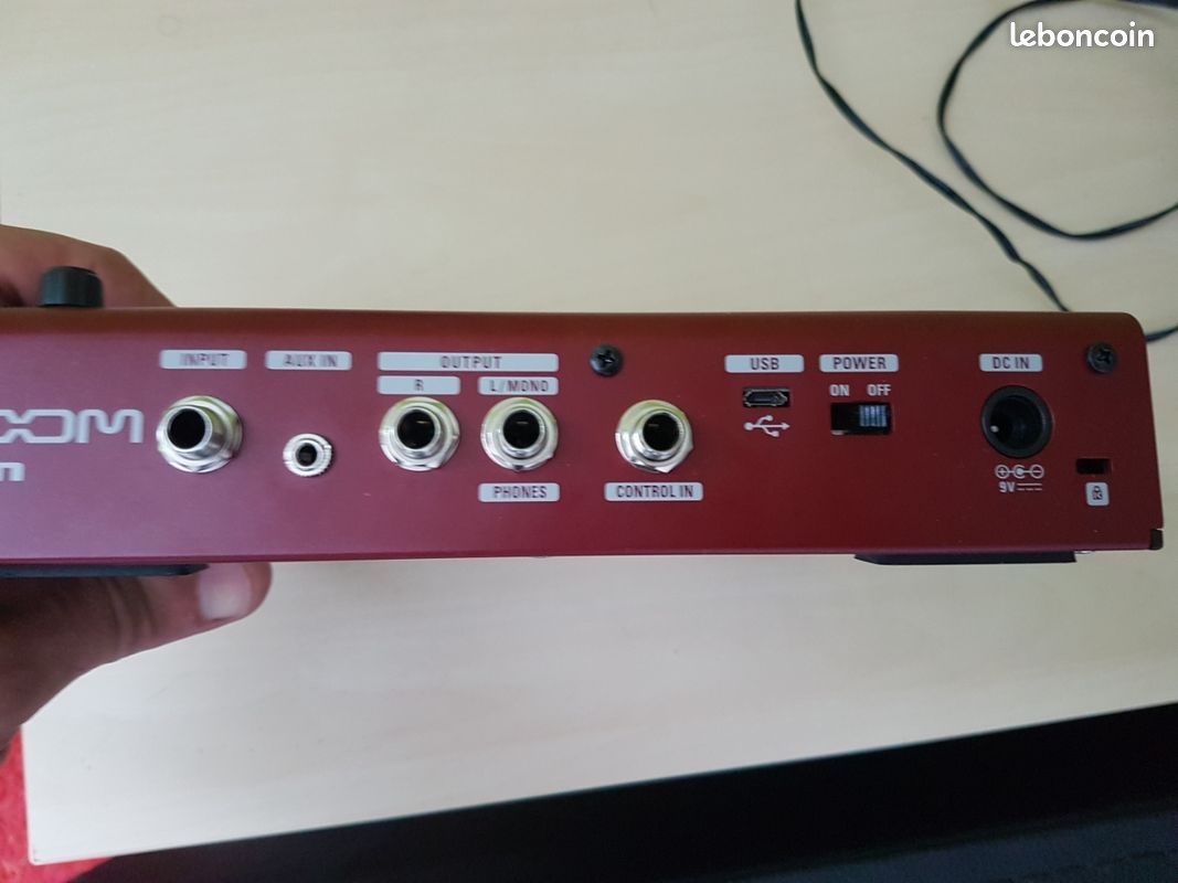 Zoom b3n multi effets stéréo pour basse (image 3)