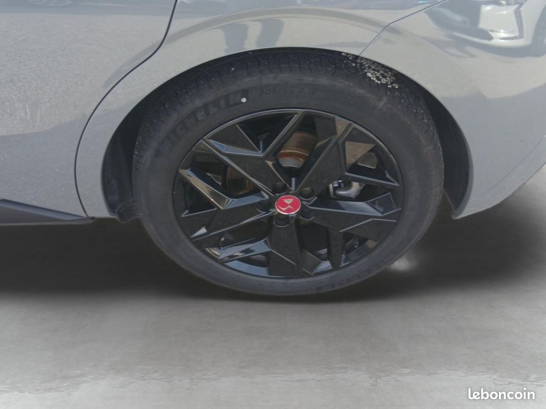 Ds DS 4 E-TENSE 225ch Performance Line + (image 19)