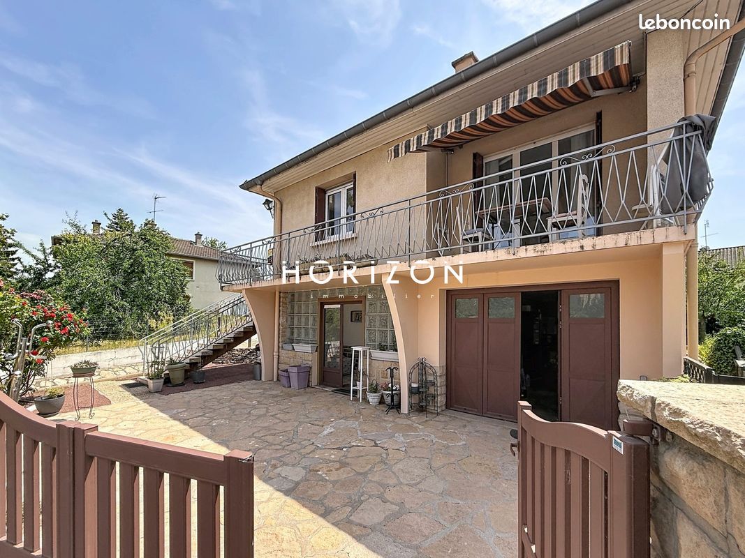 Maison 6 pièces 155 m² · à Charnay-lès-Mâcon · 155 m² · 245 000 €
