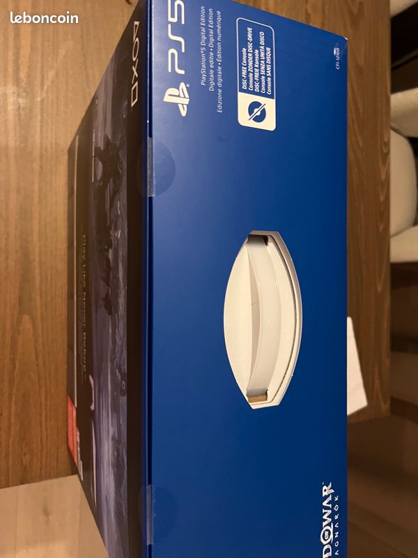PlayStation 5 version digitale + jeu GOW (image 3)