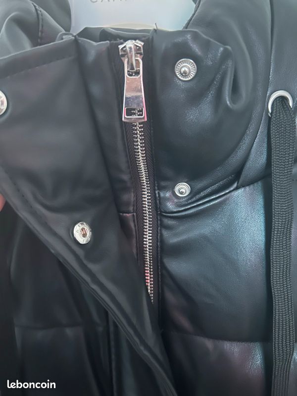 Doudoune longue sans manche cuir Vêtements - Main Image