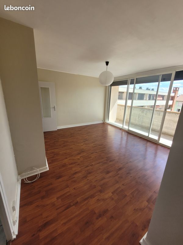 Appartement 3 pièces 56 m² · à Issoire · 56 m² · 540 €/mois