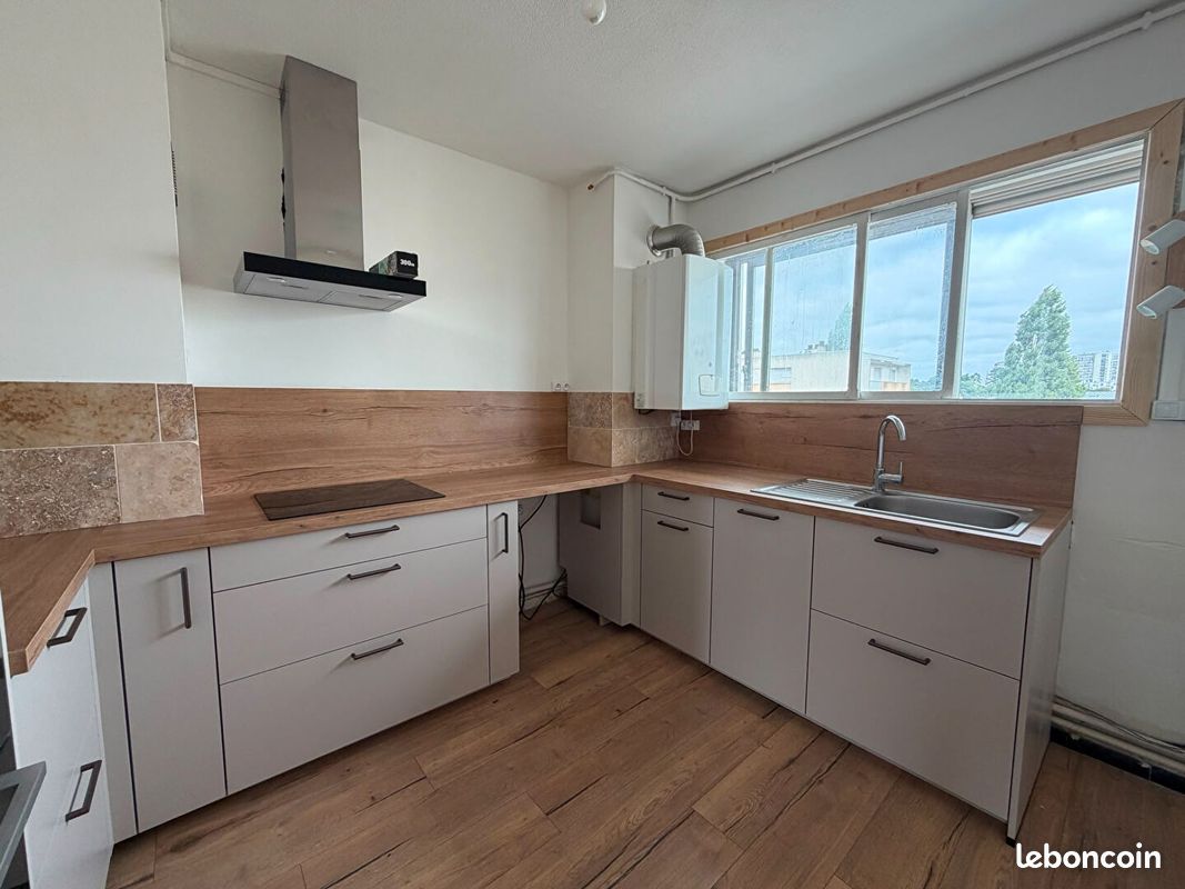 Appartement 6 pièces 77 m² · à Brest · 77 m² · 129 600 €