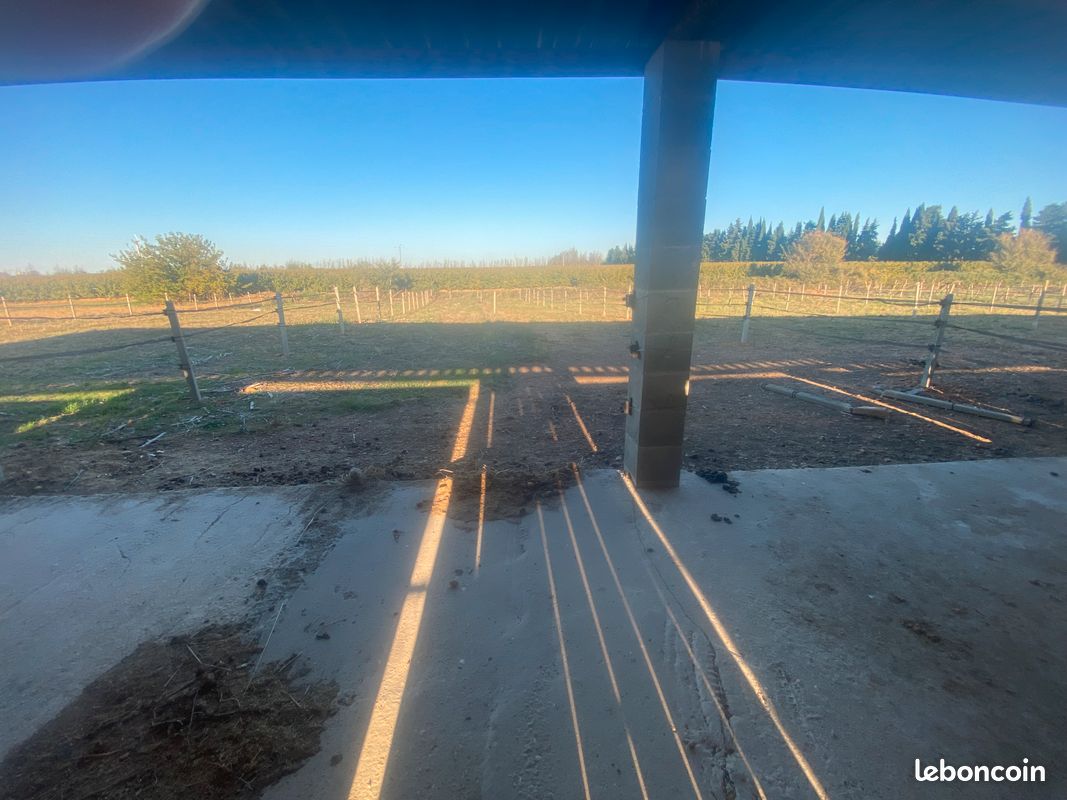 Loue terrain / paddocks · à Aubord · 150 €/mois