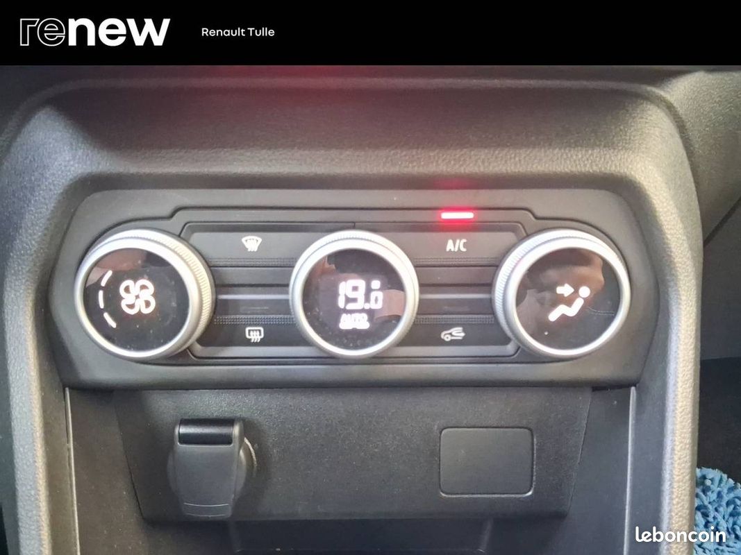 DACIA Sandero ECO-G 100 GSR2 Journey (image 19)