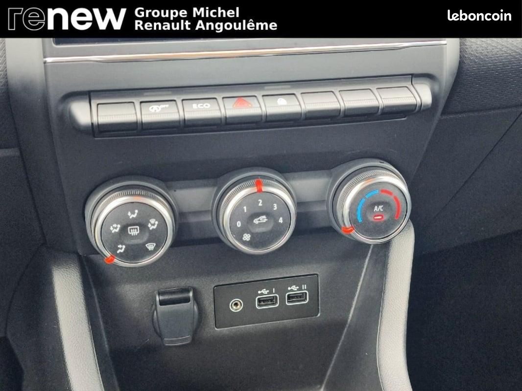 Renault Clio V TCe 90 Equilibre (image 17)