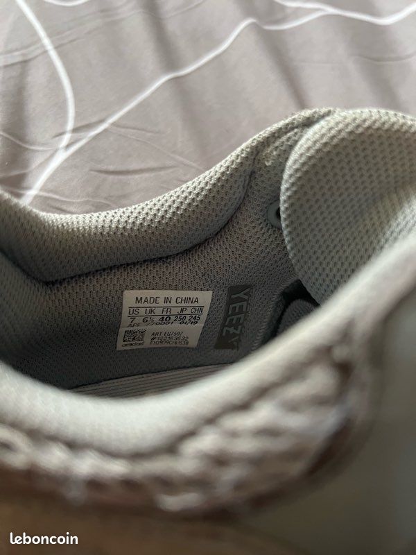Adidas Yeezy Boost 700 V2 - Tephra - Taille 40 (image 5)