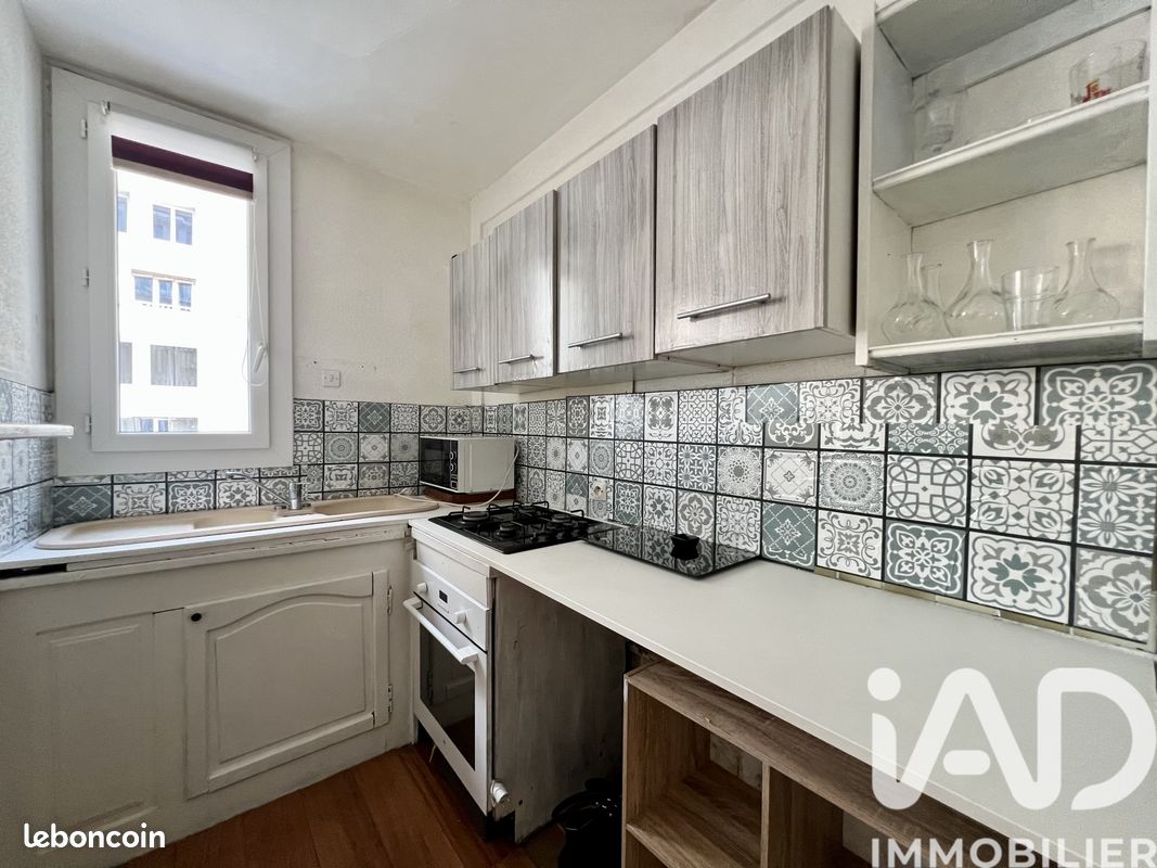 Appartement 3 pièces 53 m² · à Grenoble · 53 m² · 99 000 €