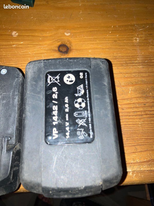 Chargeur et Batterie 14,4volts (image 3)