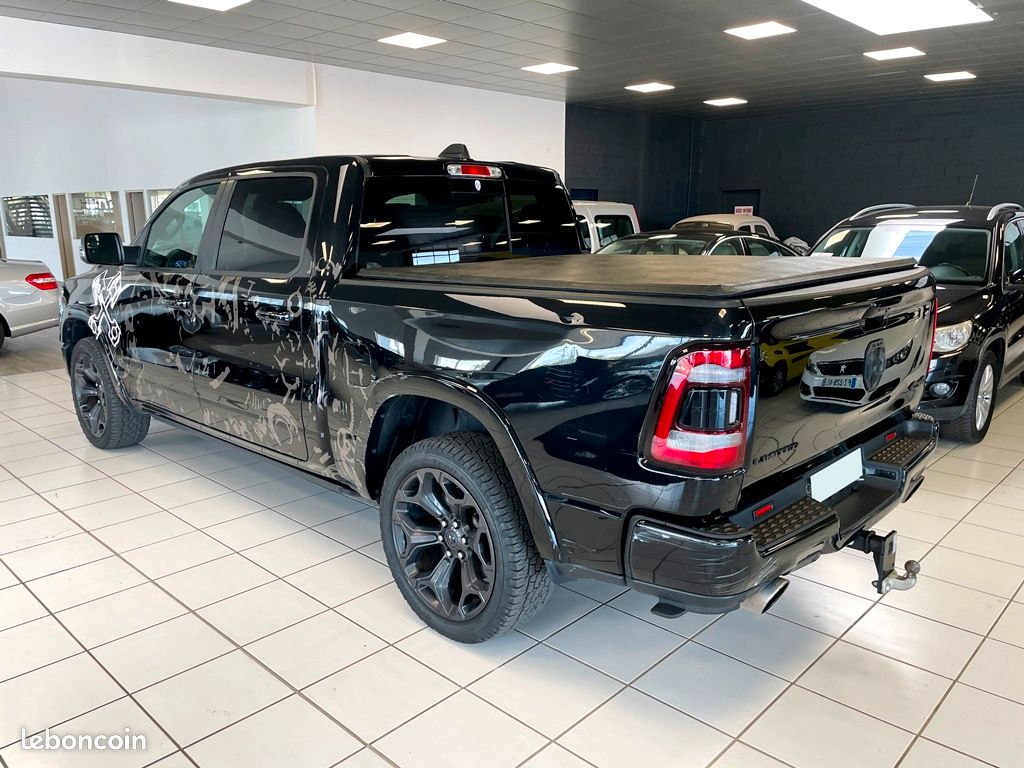 Dodge RAM 1500 5.7 V8 396CH HEMI CREW CAB – 2020 (image 6)