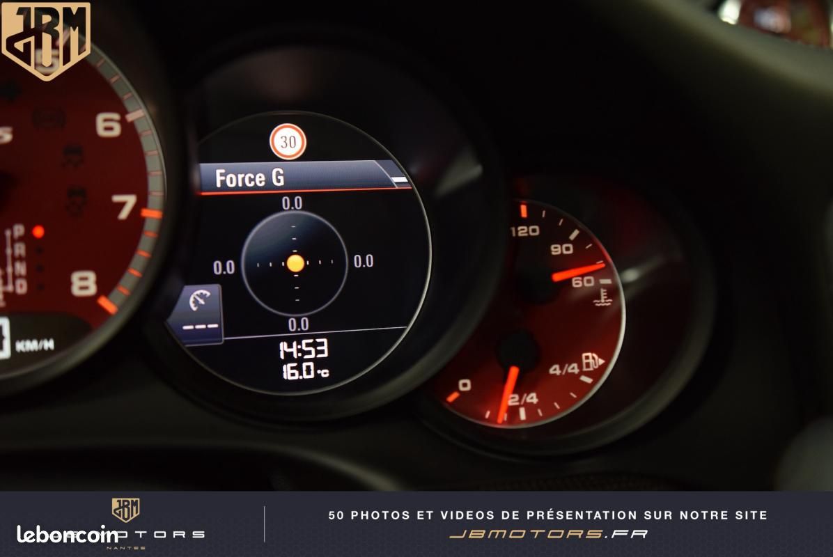 Porsche 911 TURBO CABRIOLET 3.8i S 560 PDK A (image 48)