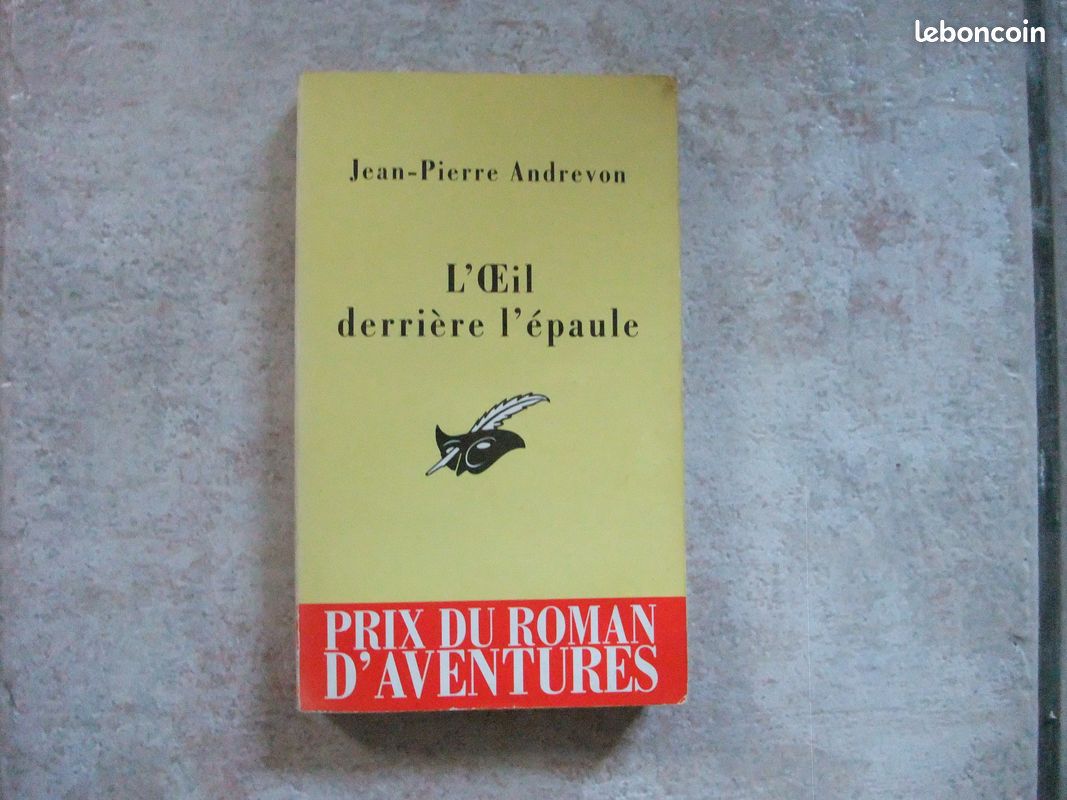 Prix du roman d'aventures 2001: L'oeil derrière l'épaule (image 1)