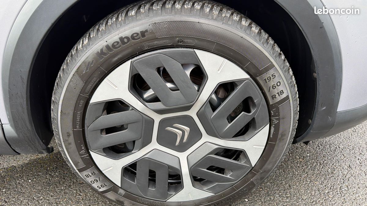 CITROEN C4 PureTech 130 S&S EAT8 Feel (image 13)